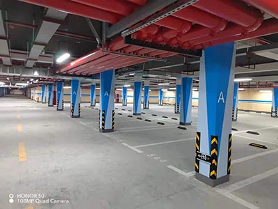 地下停車場(chǎng)車位和車道區(qū)域用什么樣的地坪好？